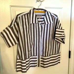 Banana Republic Cropped Striped Brown White Button Down Shirt Size M